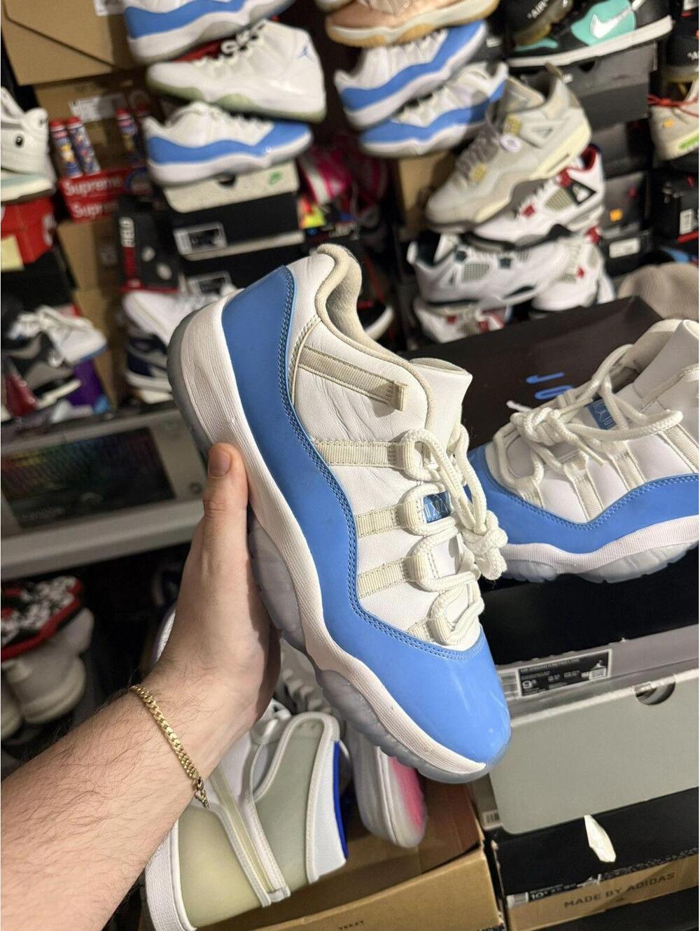 Jordan retro 11 unc sz 9.5